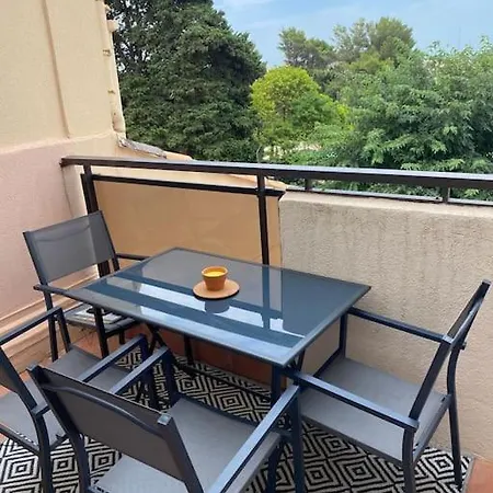 T2 Climatise A 2 Min Du Mole Avec Balcon Et Piscine *