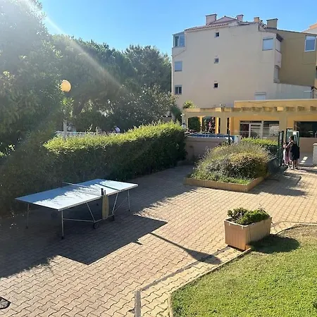Apartmán T2 Climatise A 2 Min Du Mole Avec Balcon Et Piscine